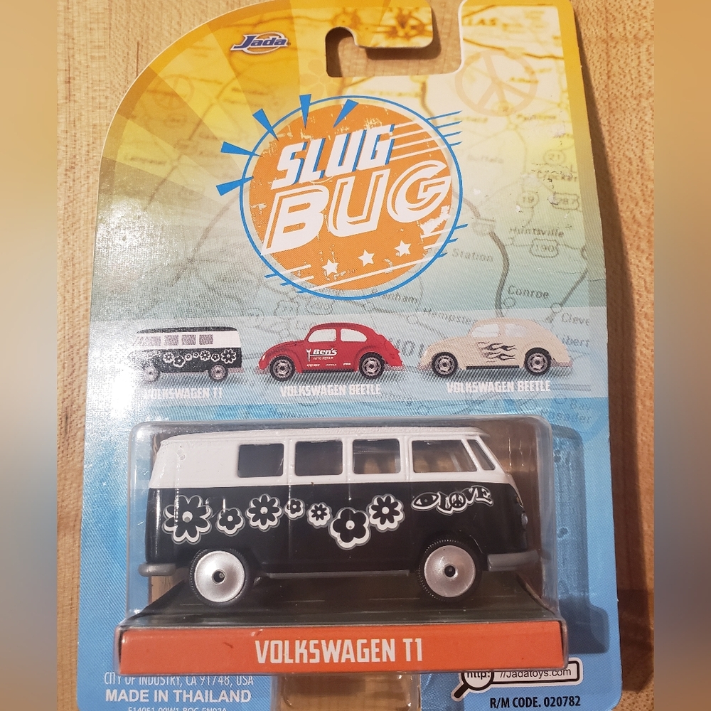 Jada Punch Buggy Slug Bug Volkswagen T1 BUS Black Flowers LOVE